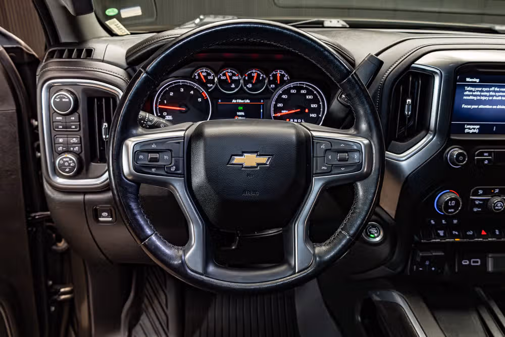 2022 Chevrolet Silverado 2500HD LTZ Crew Cab Image 19