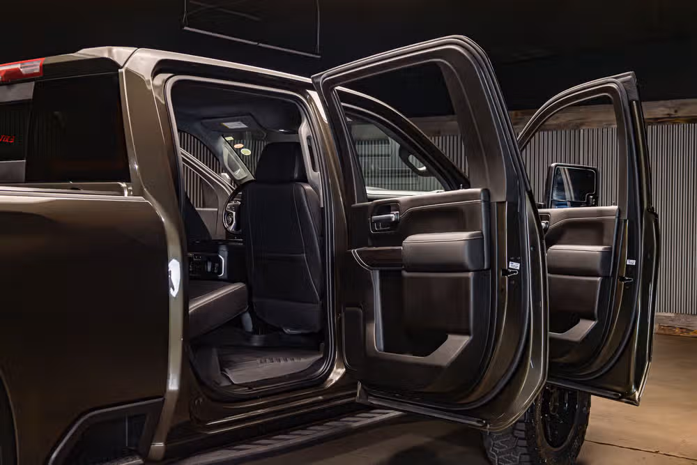 2022 Chevrolet Silverado 2500HD LTZ Crew Cab Image 31