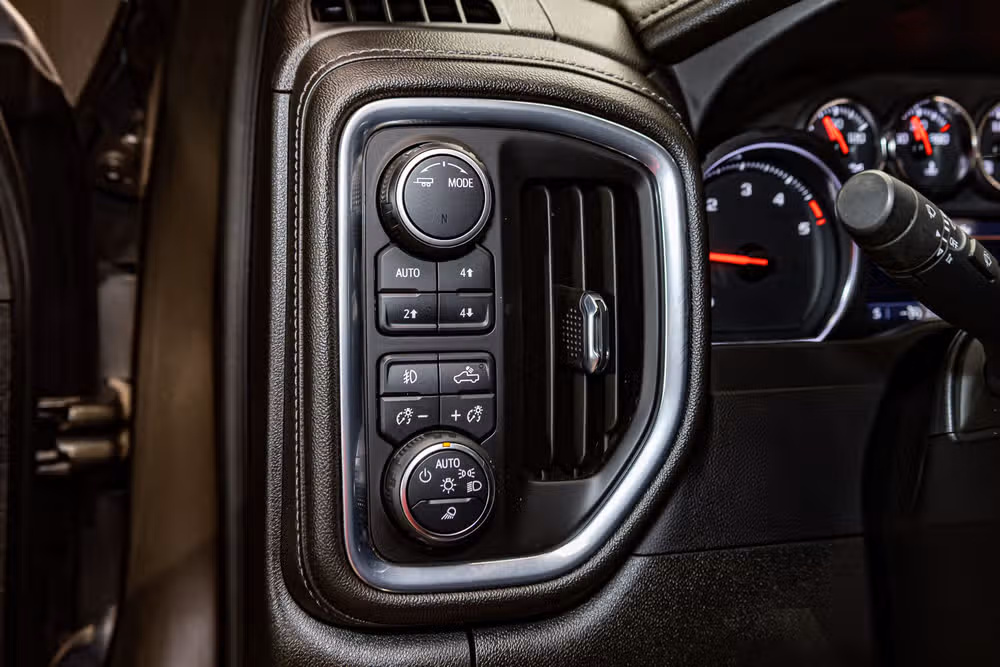 2022 Chevrolet Silverado 2500HD LTZ Crew Cab Image 21