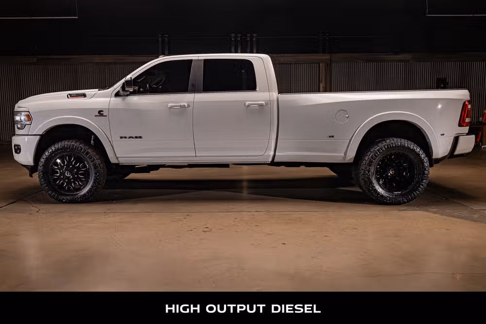 2020 Ram 3500 Laramie Crew Cab Image 6