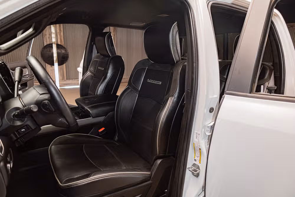 2020 Ram 3500 Laramie Crew Cab Image 24