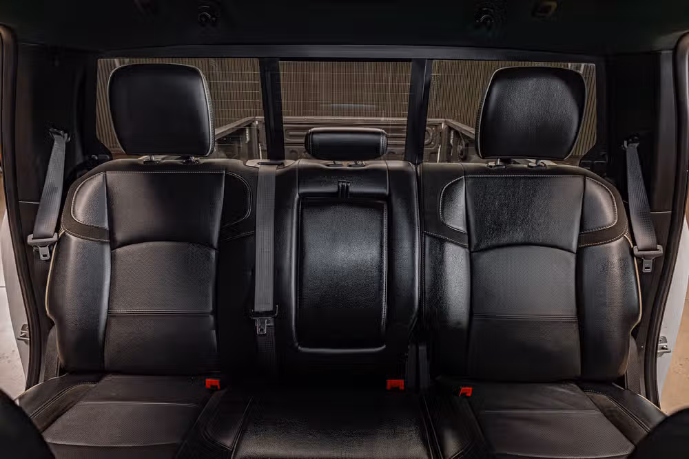 2020 Ram 3500 Laramie Crew Cab Image 28