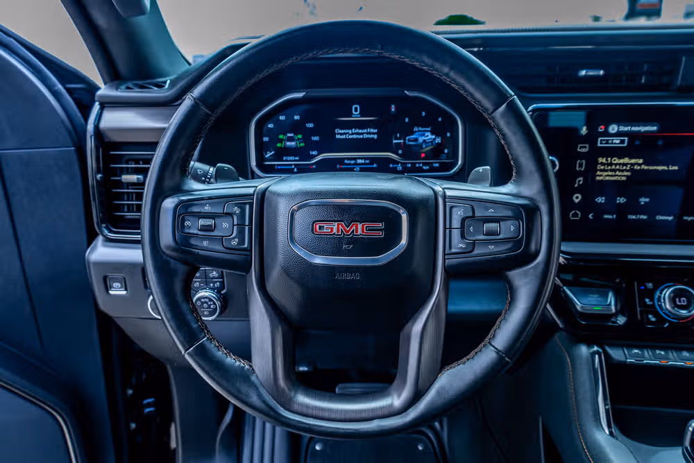 2023 GMC Sierra 1500 AT4 Crew Cab Image 19