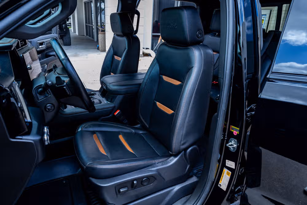 2023 GMC Sierra 1500 AT4 Crew Cab Image 30