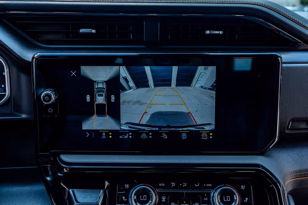 2023 GMC Sierra 1500 AT4 Crew Cab Image 26