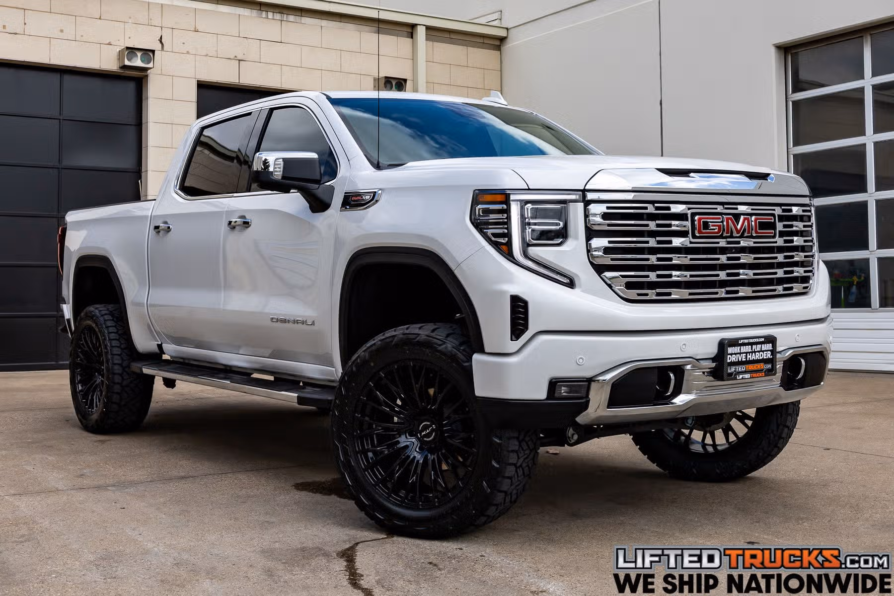 2025 GMC Sierra 1500 Denali Crew Cab Image 1