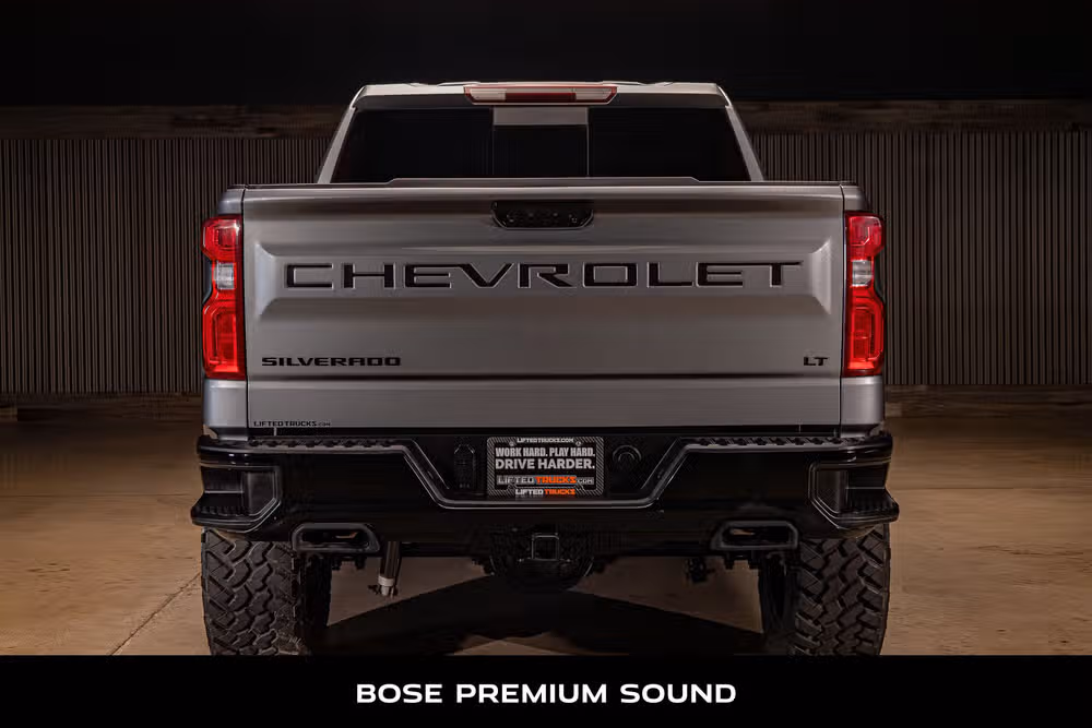 2024 Chevrolet Silverado 1500 LT Trail Boss Crew Cab Image 8