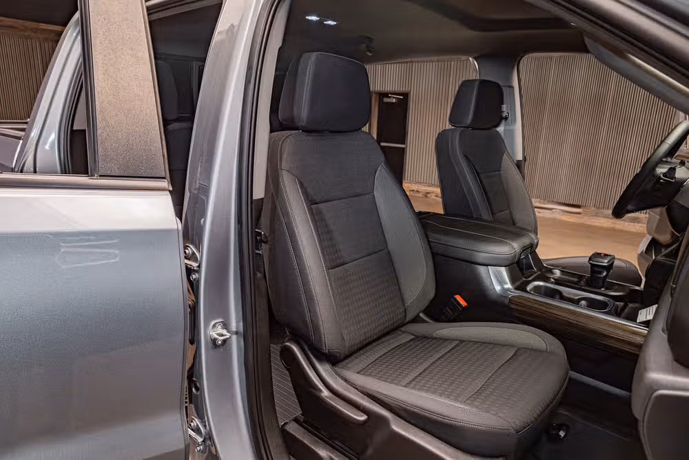 2024 Chevrolet Silverado 1500 LT Trail Boss Crew Cab Image 26