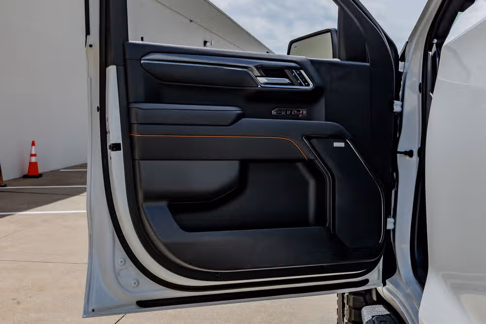 2022 GMC Sierra 1500 AT4 Crew Cab Image 37