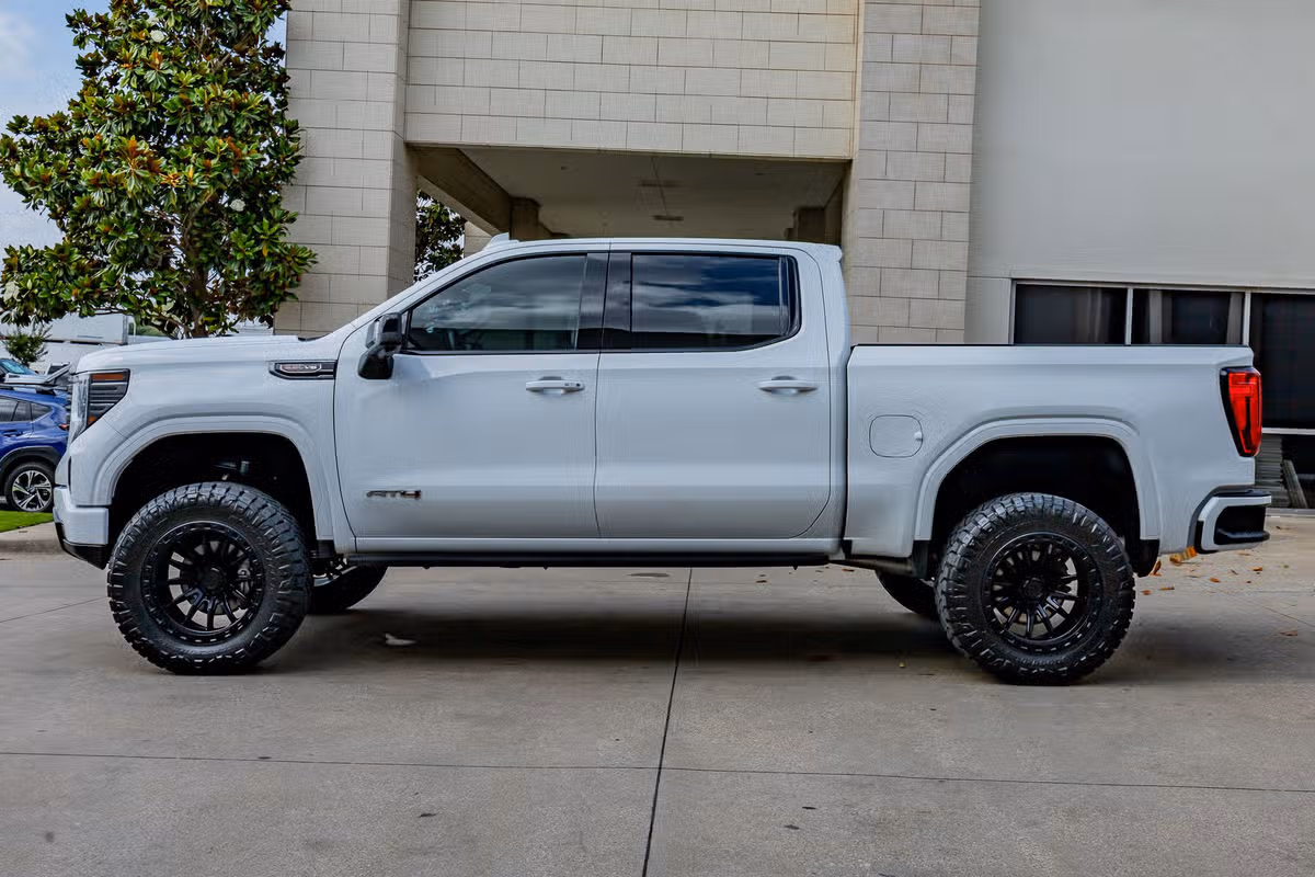 2022 GMC Sierra 1500 AT4 Crew Cab