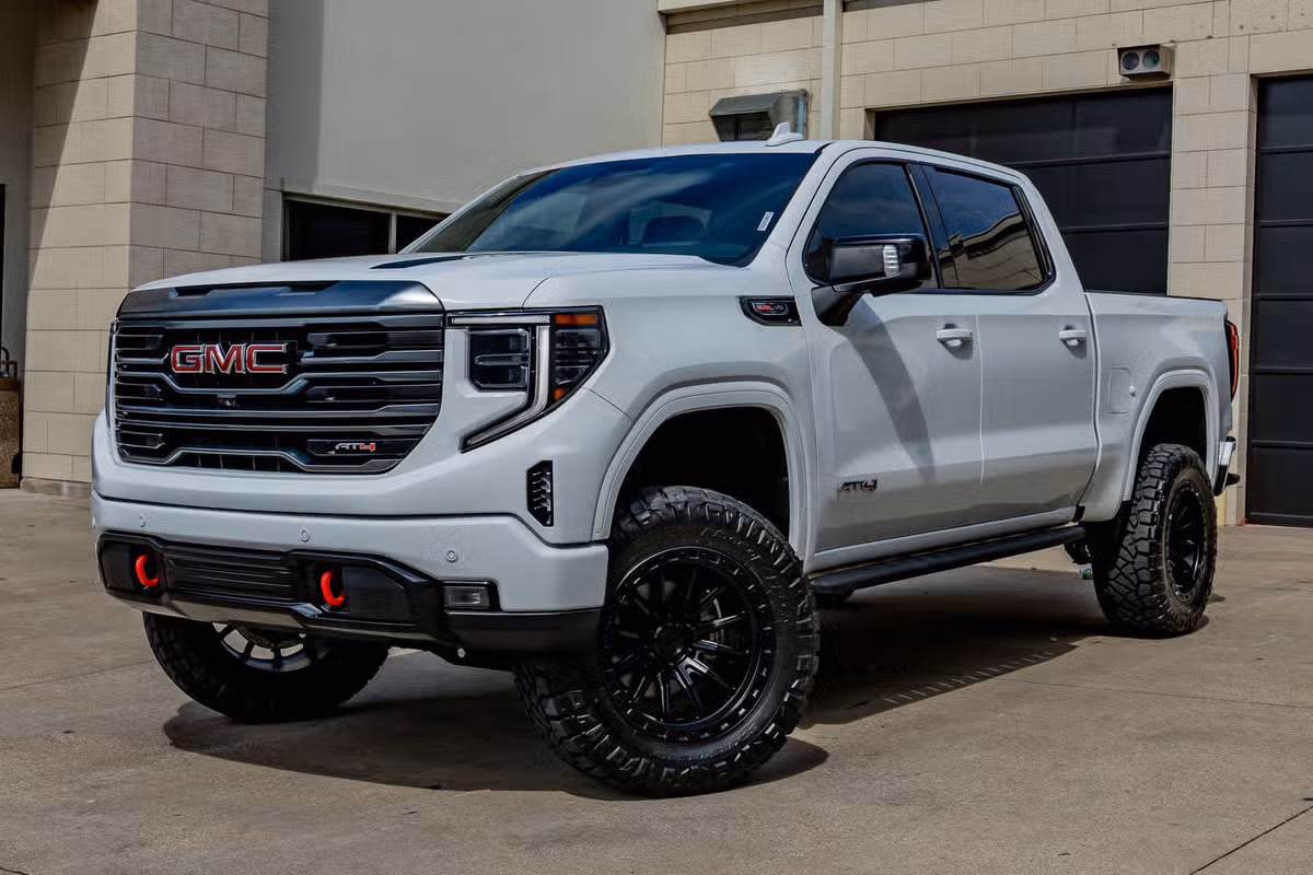 2022 GMC Sierra 1500 AT4 Crew Cab