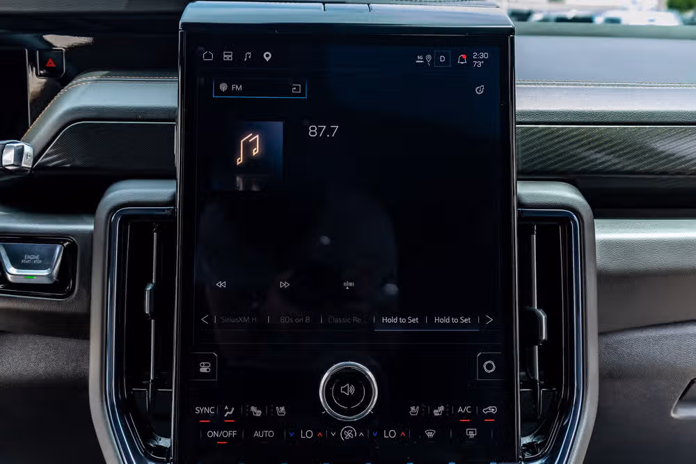 2026 GMC Yukon XL AT4 Image 25