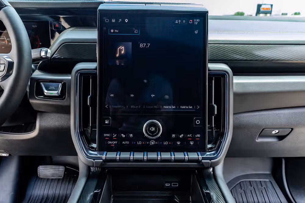 2026 GMC Yukon XL AT4 Image 24