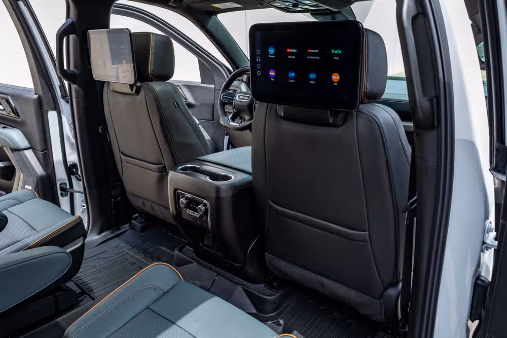 2026 GMC Yukon XL AT4 Image 32