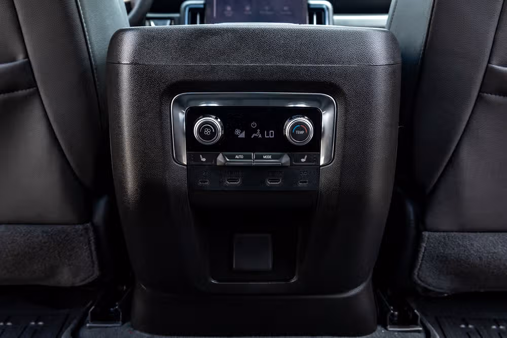 2026 GMC Yukon XL AT4 Image 34