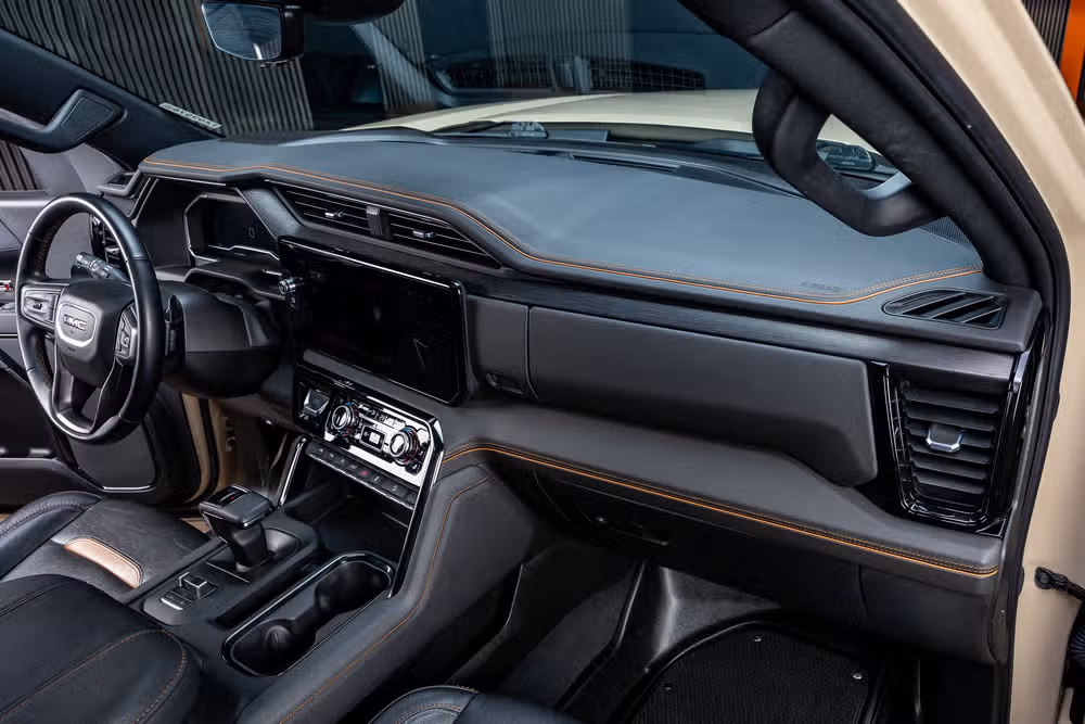 2023 GMC Sierra 1500 AT4 Crew Cab Image 17