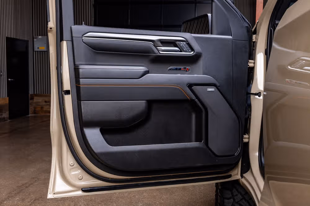 2023 GMC Sierra 1500 AT4 Crew Cab Image 35