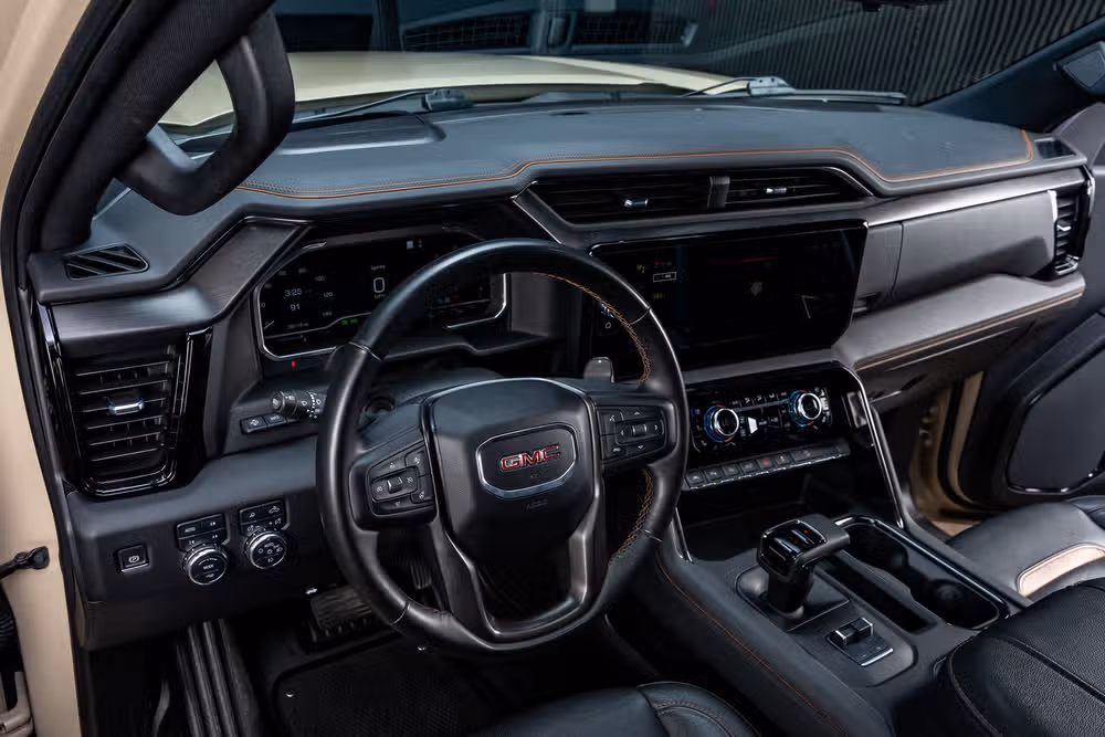 2023 GMC Sierra 1500 AT4 Crew Cab Image 16