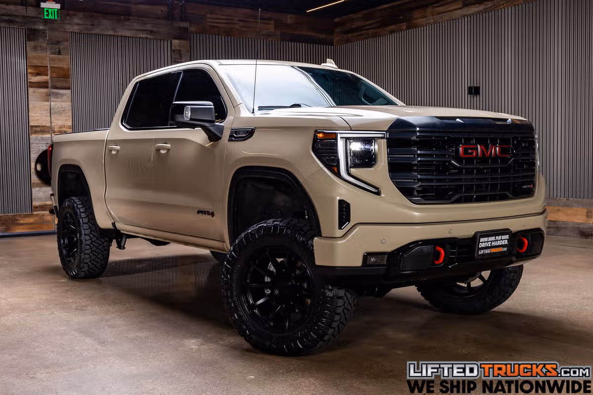 2023 GMC Sierra 1500 AT4 Crew Cab