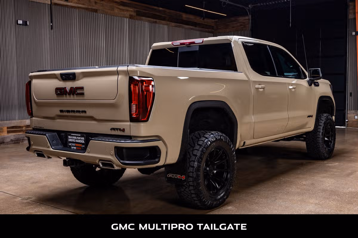 2023 GMC Sierra 1500 AT4 Crew Cab
