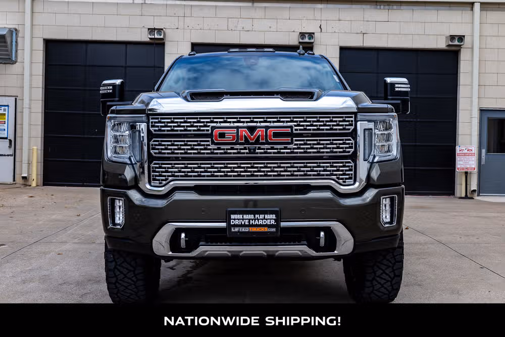 2023 GMC Sierra 3500HD Denali Crew Cab Image 4