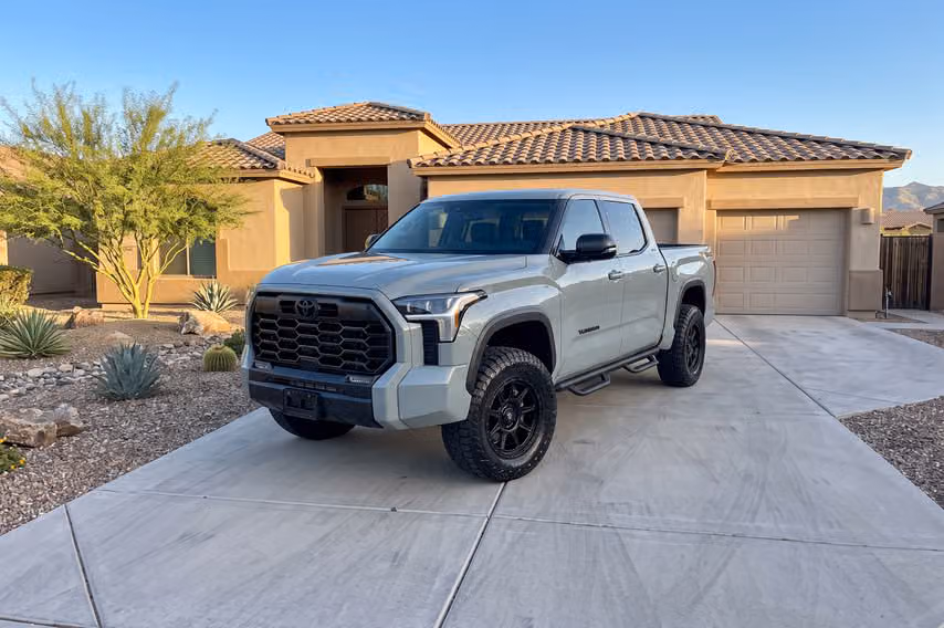 2024 Toyota Tundra Limited CrewMax Image 32
