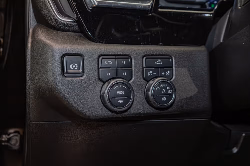 2024 Chevrolet Silverado 1500 RST Crew Cab Image 15