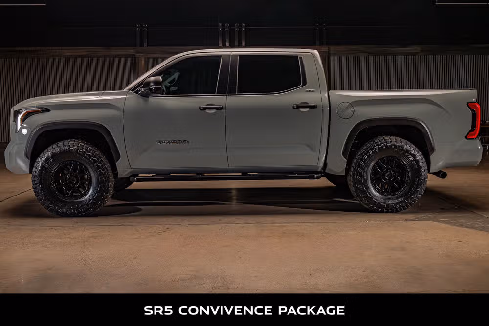 2026 Toyota Tundra SR5 CrewMax Image 6