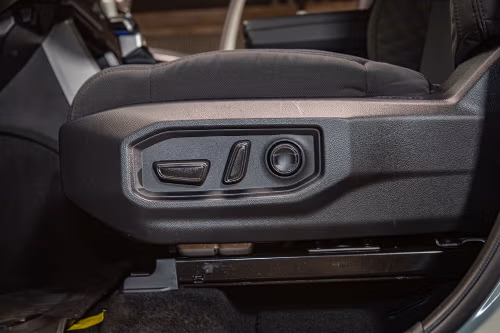 2026 Toyota Tundra SR5 CrewMax Image 24