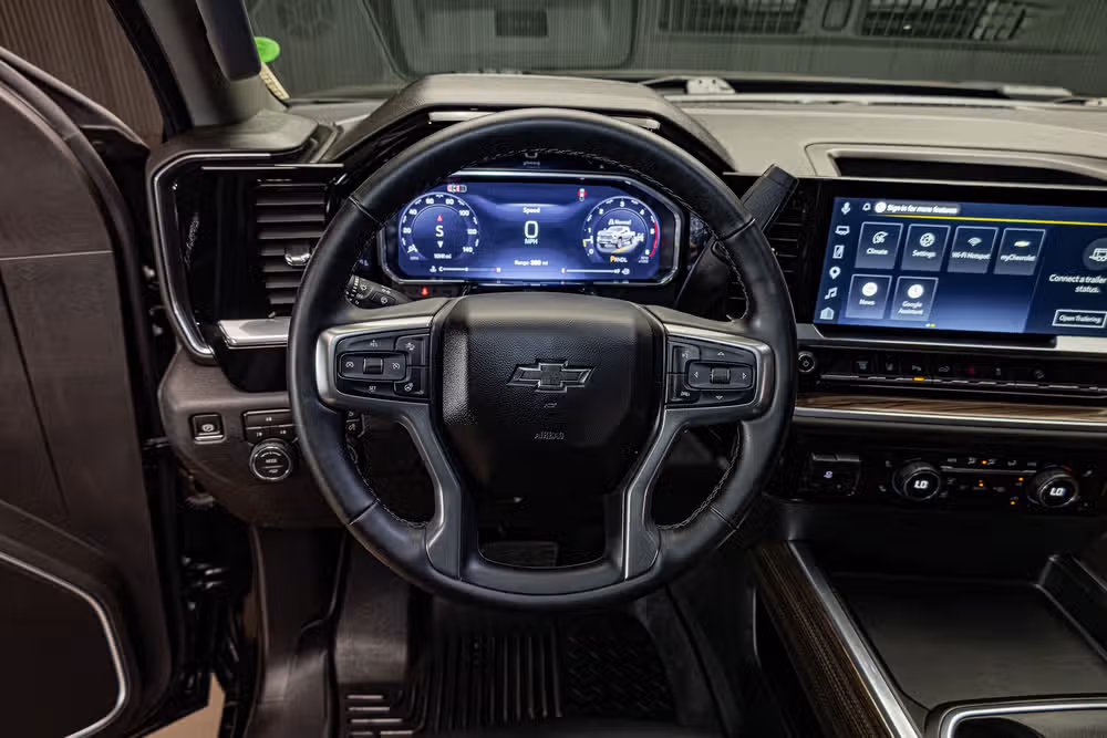 2026 Chevrolet Silverado 2500HD LT Crew Cab Image 18