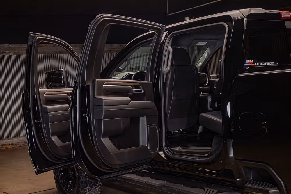 2026 Chevrolet Silverado 2500HD LT Crew Cab Image 31