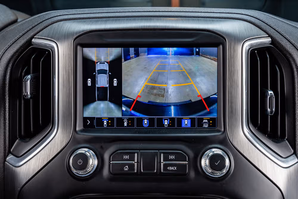 2023 GMC Sierra 2500HD Denali Crew Cab Image 24