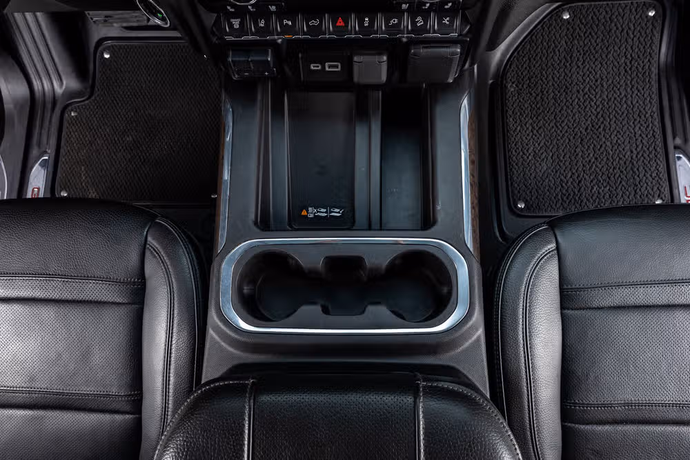 2023 GMC Sierra 2500HD Denali Crew Cab Image 26