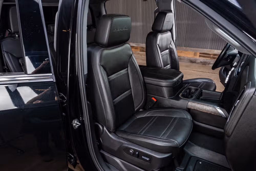 2023 GMC Sierra 2500HD Denali Crew Cab Image 29