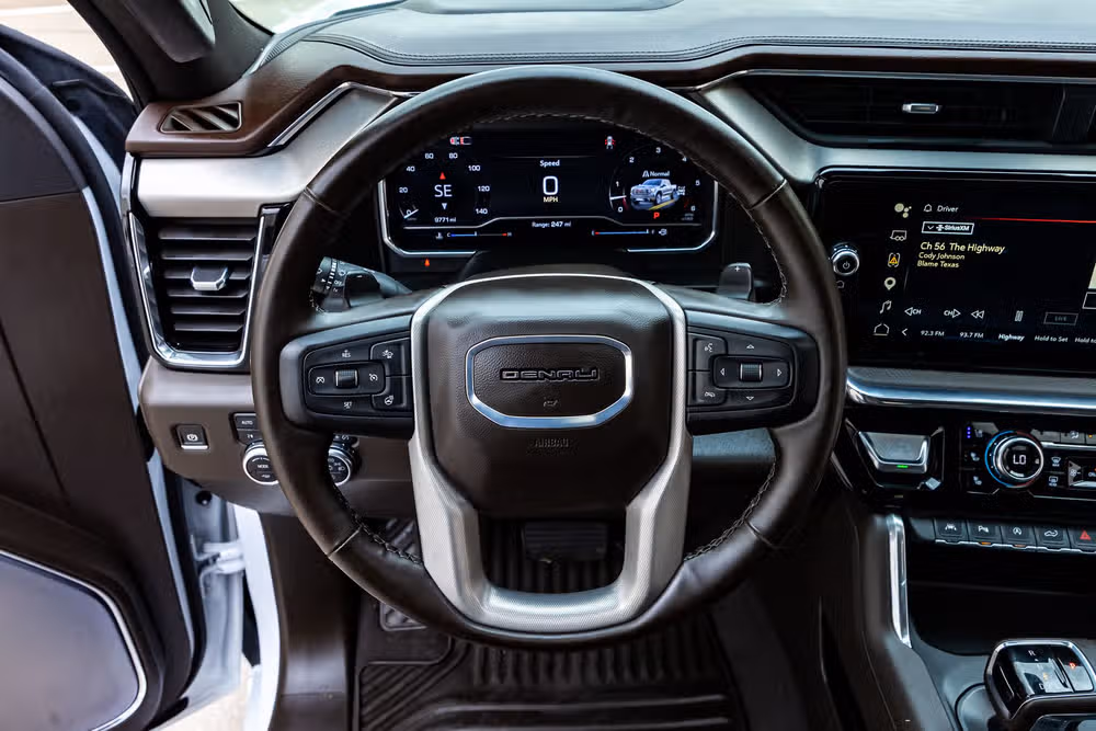 2025 GMC Sierra 1500 Denali Crew Cab Image 19