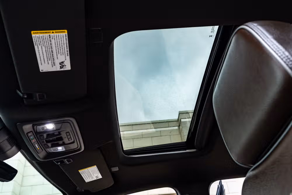 2025 GMC Sierra 1500 Denali Crew Cab Image 31