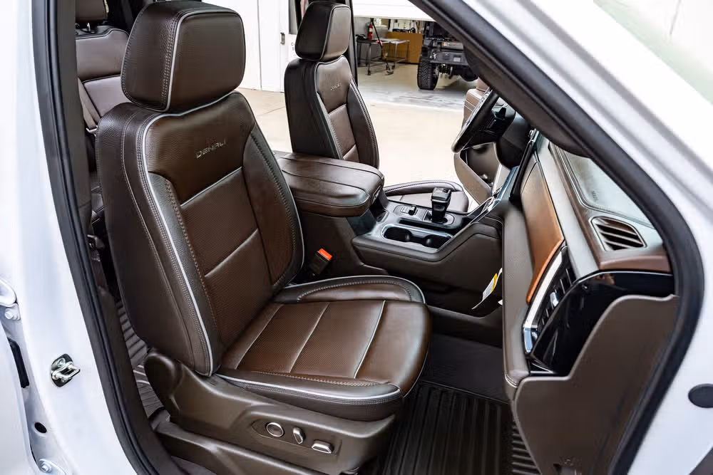 2025 GMC Sierra 1500 Denali Crew Cab Image 32