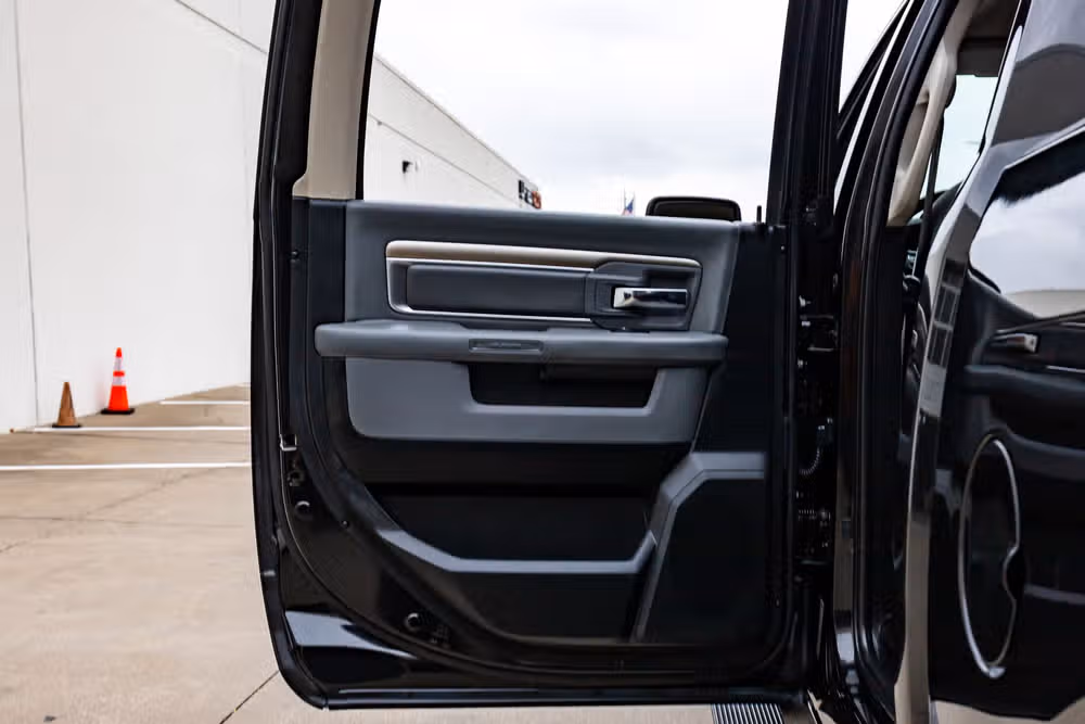 2017 Ram 1500 Lone Star Crew Cab Image 37