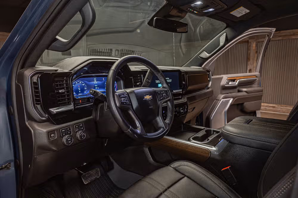 2024 Chevrolet Silverado 2500HD High Country Crew Cab Image 16