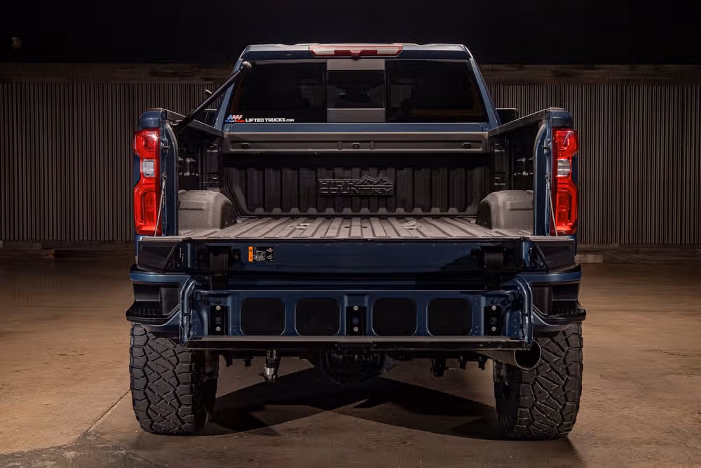 2024 Chevrolet Silverado 2500HD High Country Crew Cab Image 9