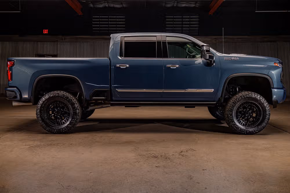 2024 Chevrolet Silverado 2500HD High Country Crew Cab Image 11