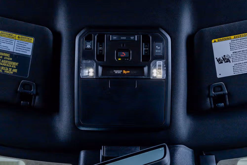 2025 Toyota Tundra Platinum HV CrewMax Image 29