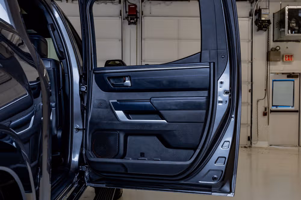 2025 Toyota Tundra Platinum HV CrewMax Image 40
