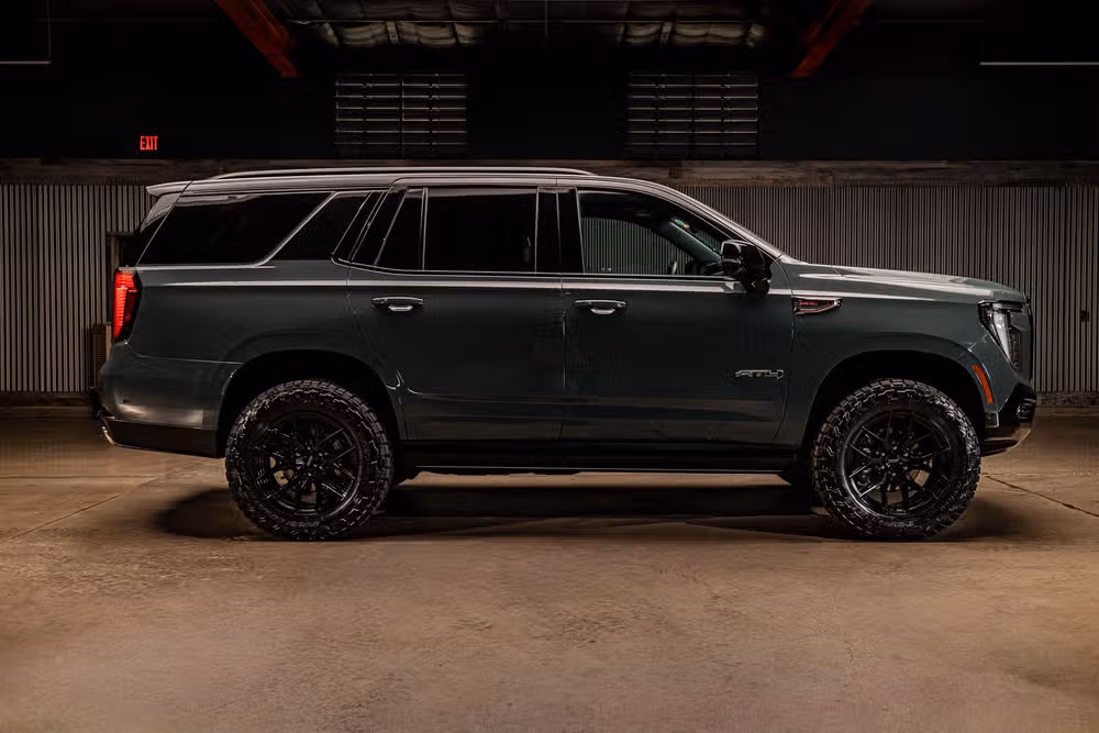2025 GMC Yukon AT4 Ultimate Image 11