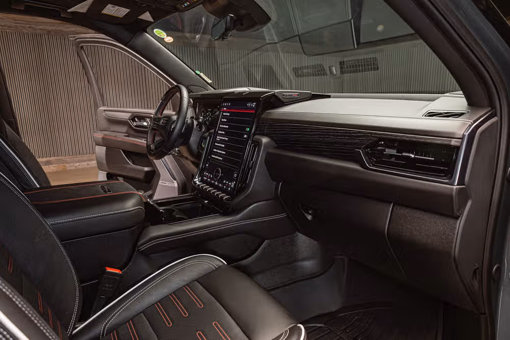 2025 GMC Yukon AT4 Ultimate Image 15