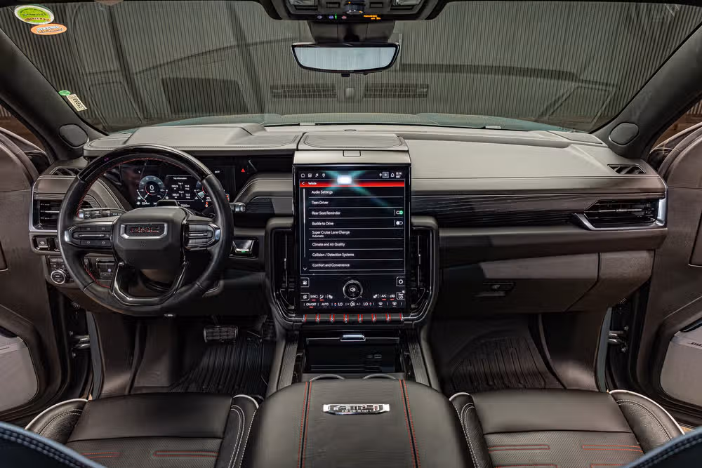 2025 GMC Yukon AT4 Ultimate Image 16