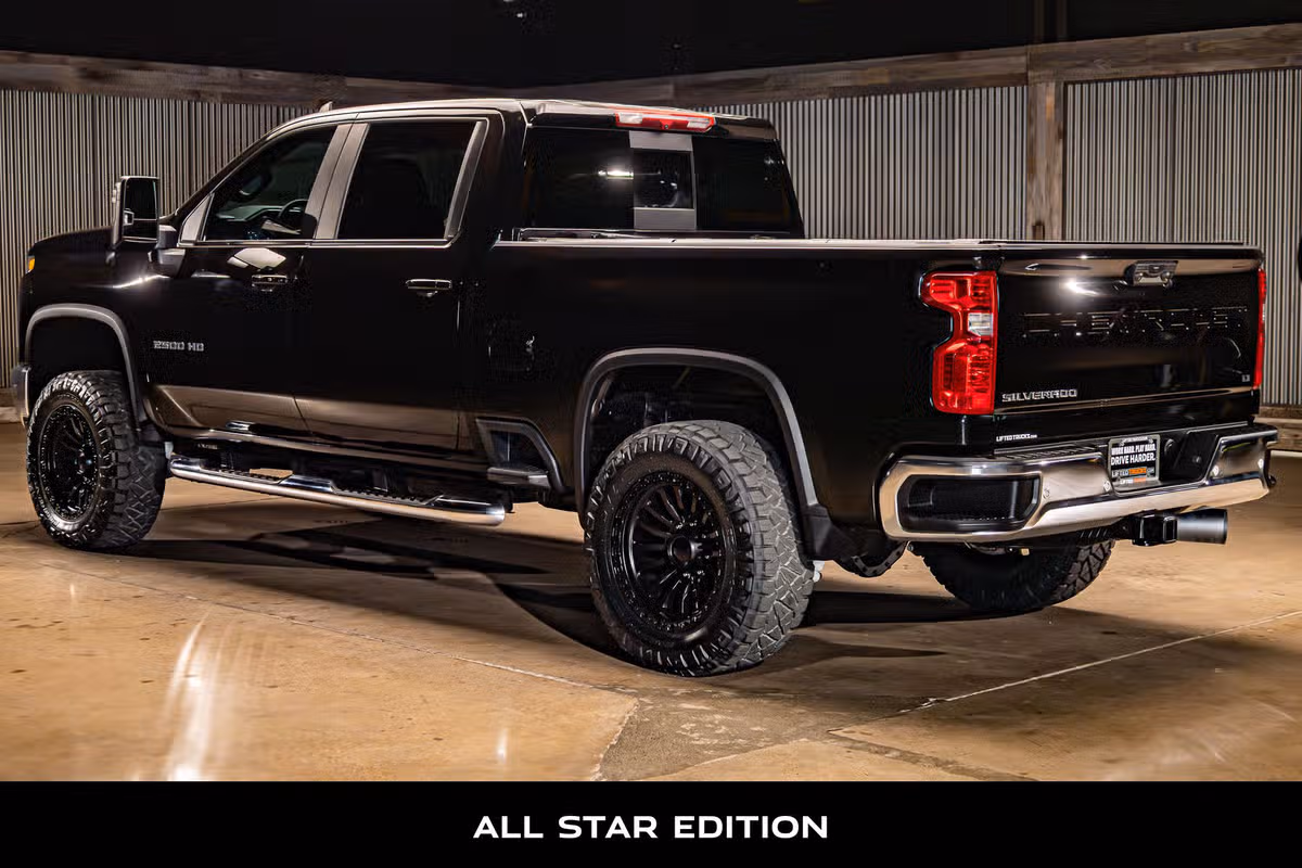 2025 Chevrolet Silverado 2500HD LT Crew Cab