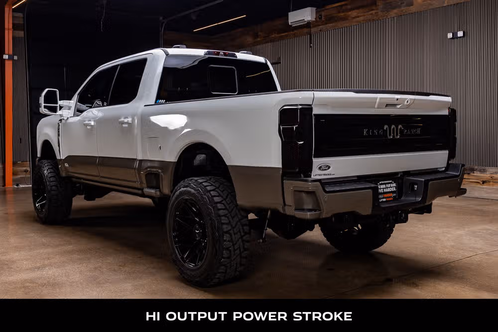 2026 Ford F-250 Super Duty King Ranch Crew Cab Image 6