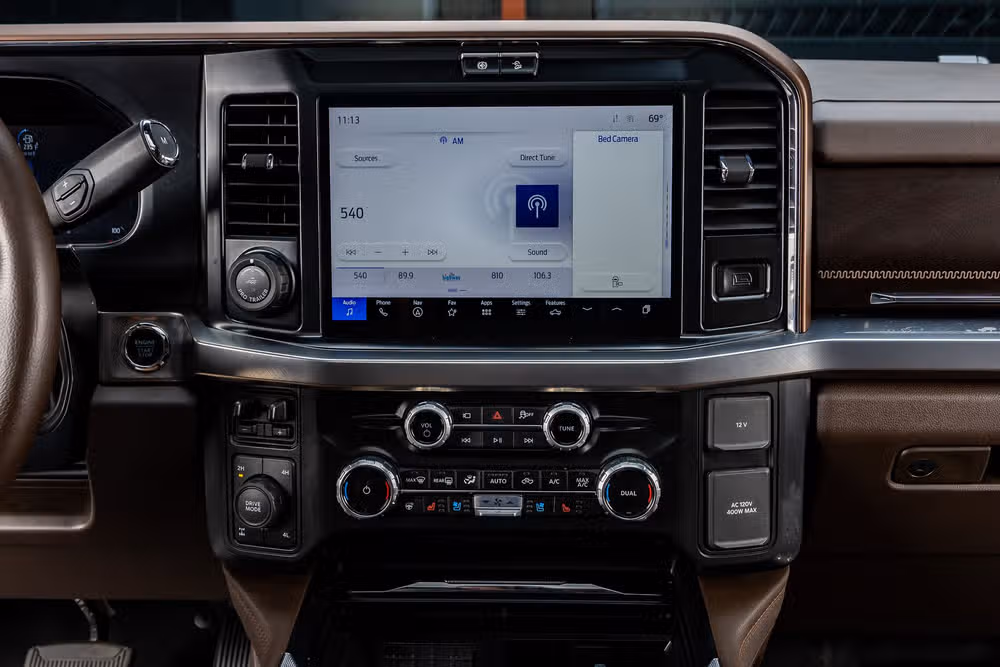 2026 Ford F-250 Super Duty King Ranch Crew Cab Image 23
