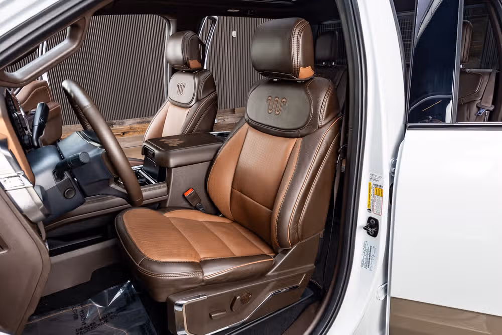 2026 Ford F-250 Super Duty King Ranch Crew Cab Image 29